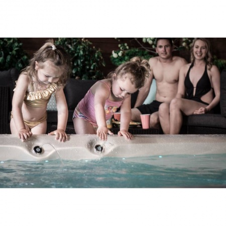 Плавательный спа-бассейн Vortex Spas Aqualounge Плавательный спа-бассейн Vortex Spas Aqualounge