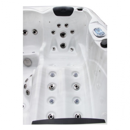 Гидромассажный спа-бассейн Delfi Spa Samana