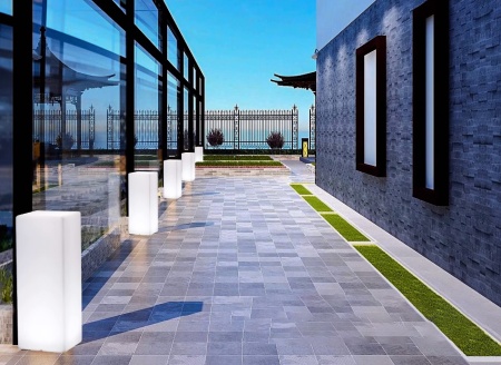 Светильник Колонна 45х110  питание от АКБ, RGB