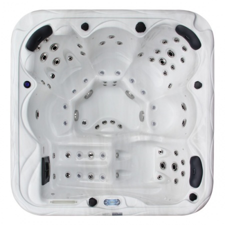 Гидромассажный спа-бассейн Delfi Spa Samana